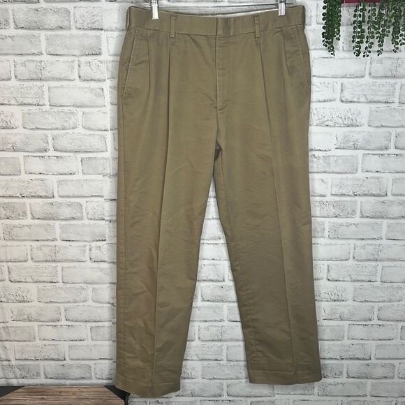 Lands End Traditional Fit Relaxed Fit Khaki Pants Size 32 32/30 - Picture 2 of 5